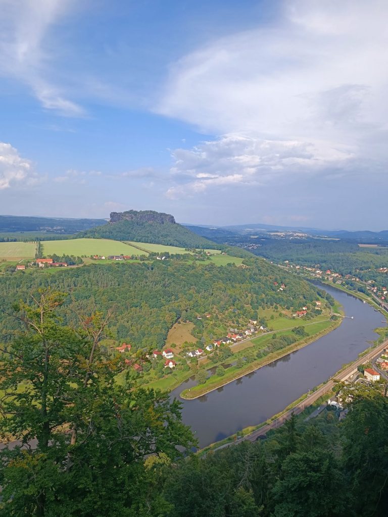 Blick auf den Lilienstein von der Festung Königstein