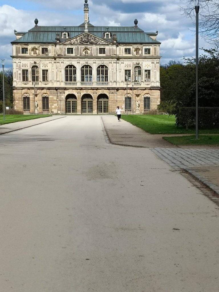 Dresdner Parkeisenbahn: Familienspaß im Großen Garten 10 Dresdner Parkeisenbahn, Ausflugsziel Dresden, Bild 2